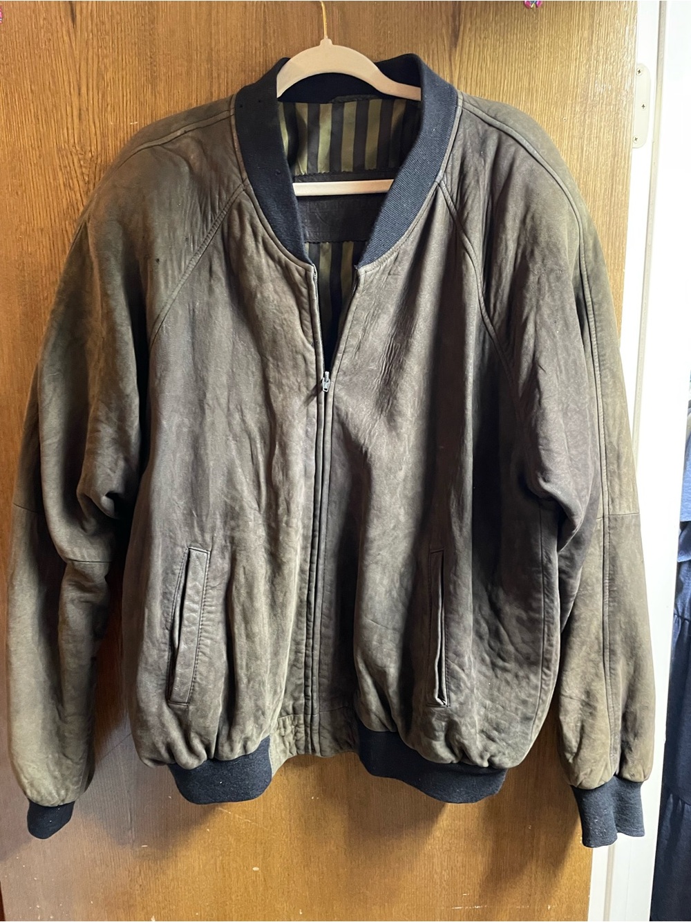 Allan & Clark Men's Dark Brown Leather Bomber Jacket with Ribbed Trim